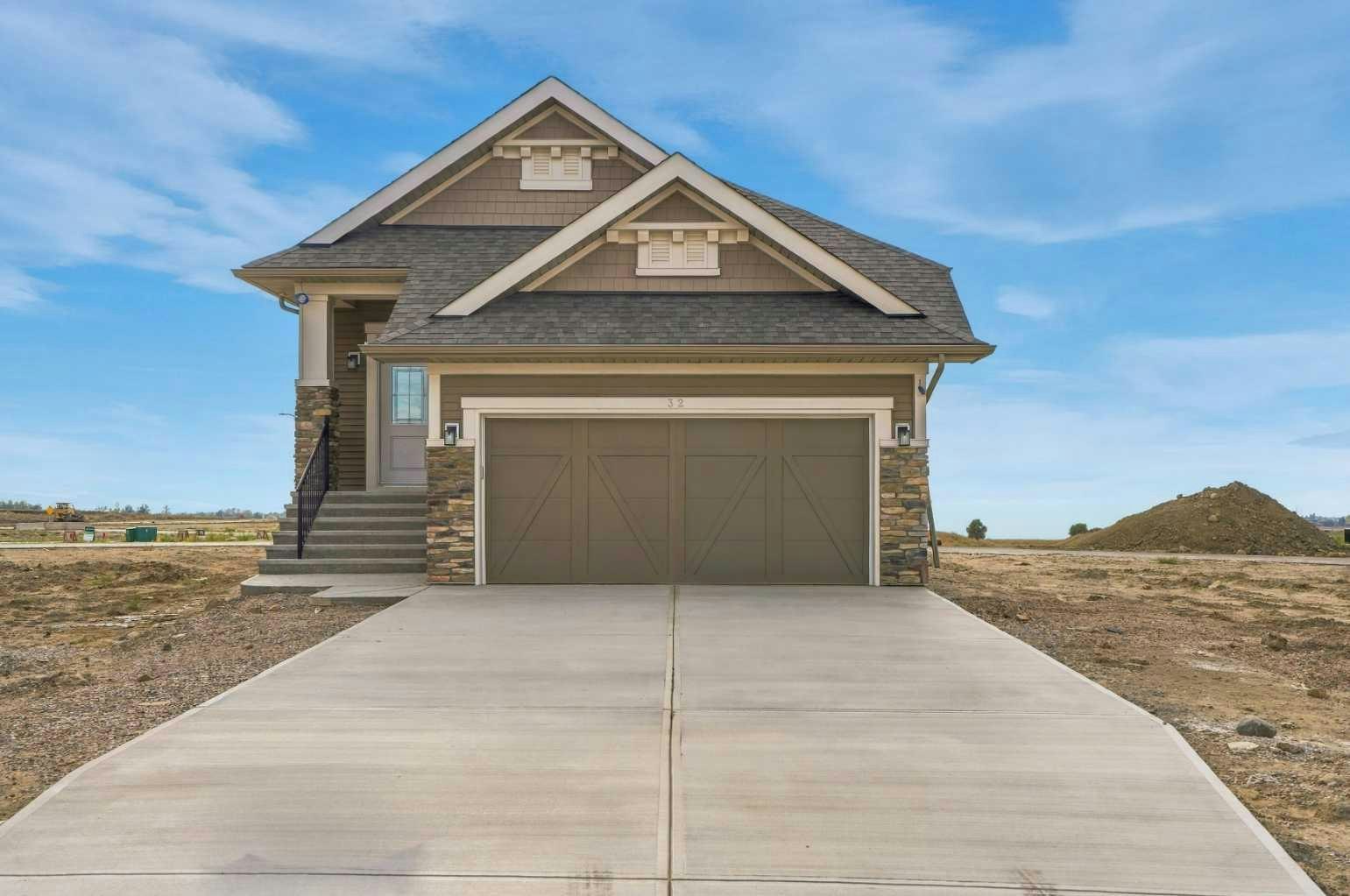 32 Clearview Gardens, Chestermere, AB, T1X 3A8