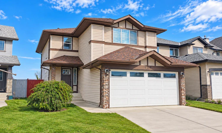 128 Weston Manor SW