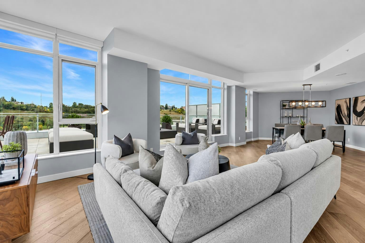 602-138 Waterfront Court SW - 2
