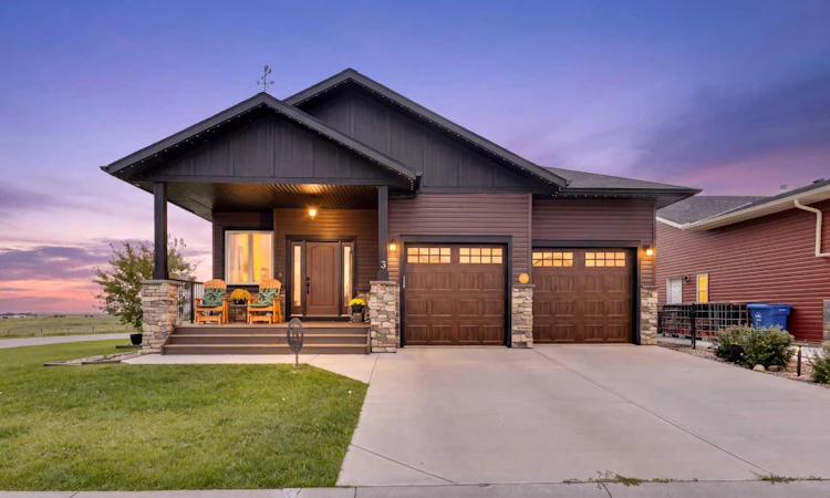3 Gardner Close