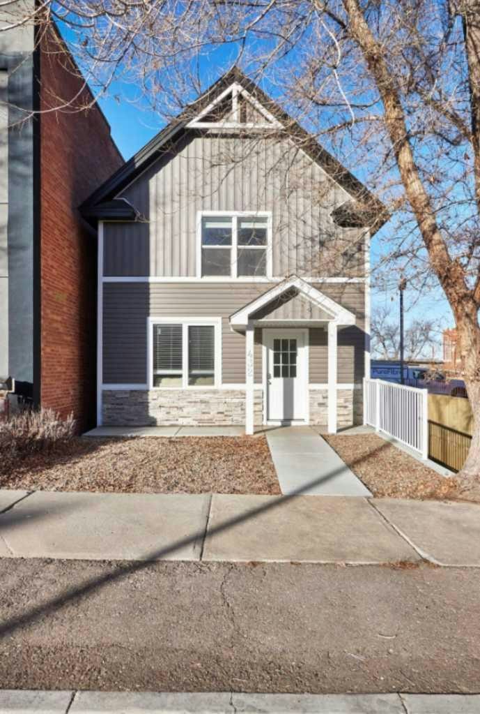 432 5 Street SE, Medicine Hat, AB, T1A 0N1