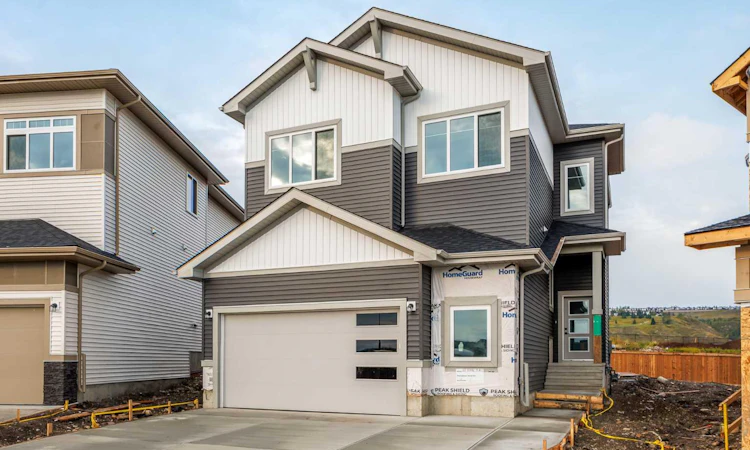113 Topaz Place