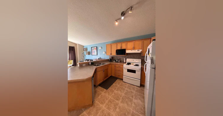 75 Kodiak Crescent N, Lethbridge, AB, T1H 6S4 - 7