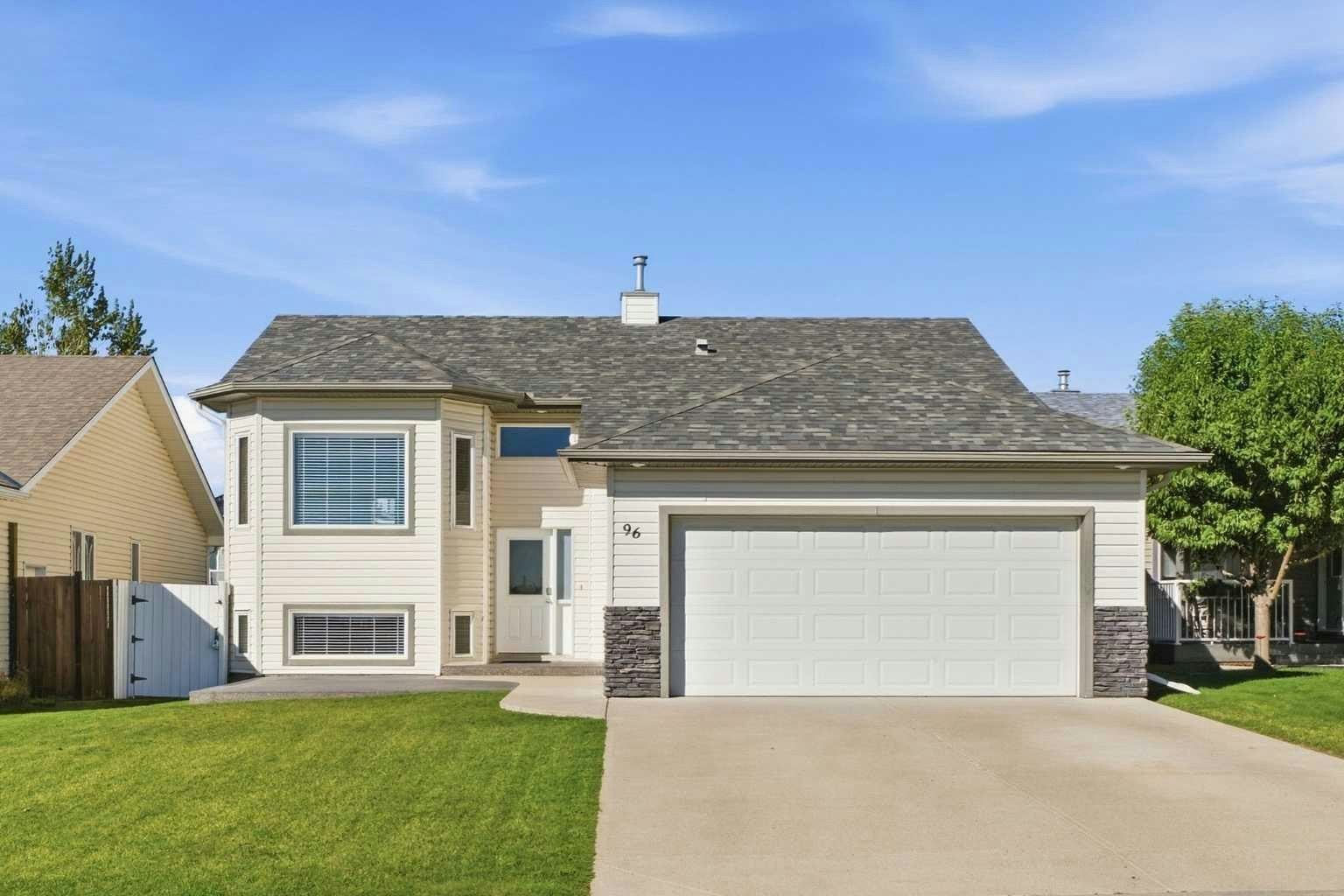 96 Hillview Drive, Strathmore, AB, T1P 1S6