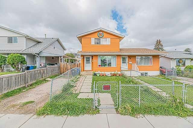 3326 Radcliffe Drive SE, Calgary, AB, T2A 6C4