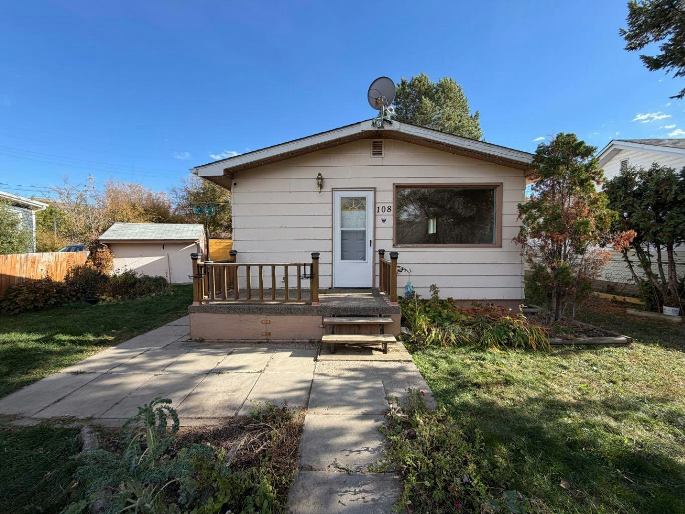 108 Poplar Crescent, Drumheller, AB, T0J 0Y1