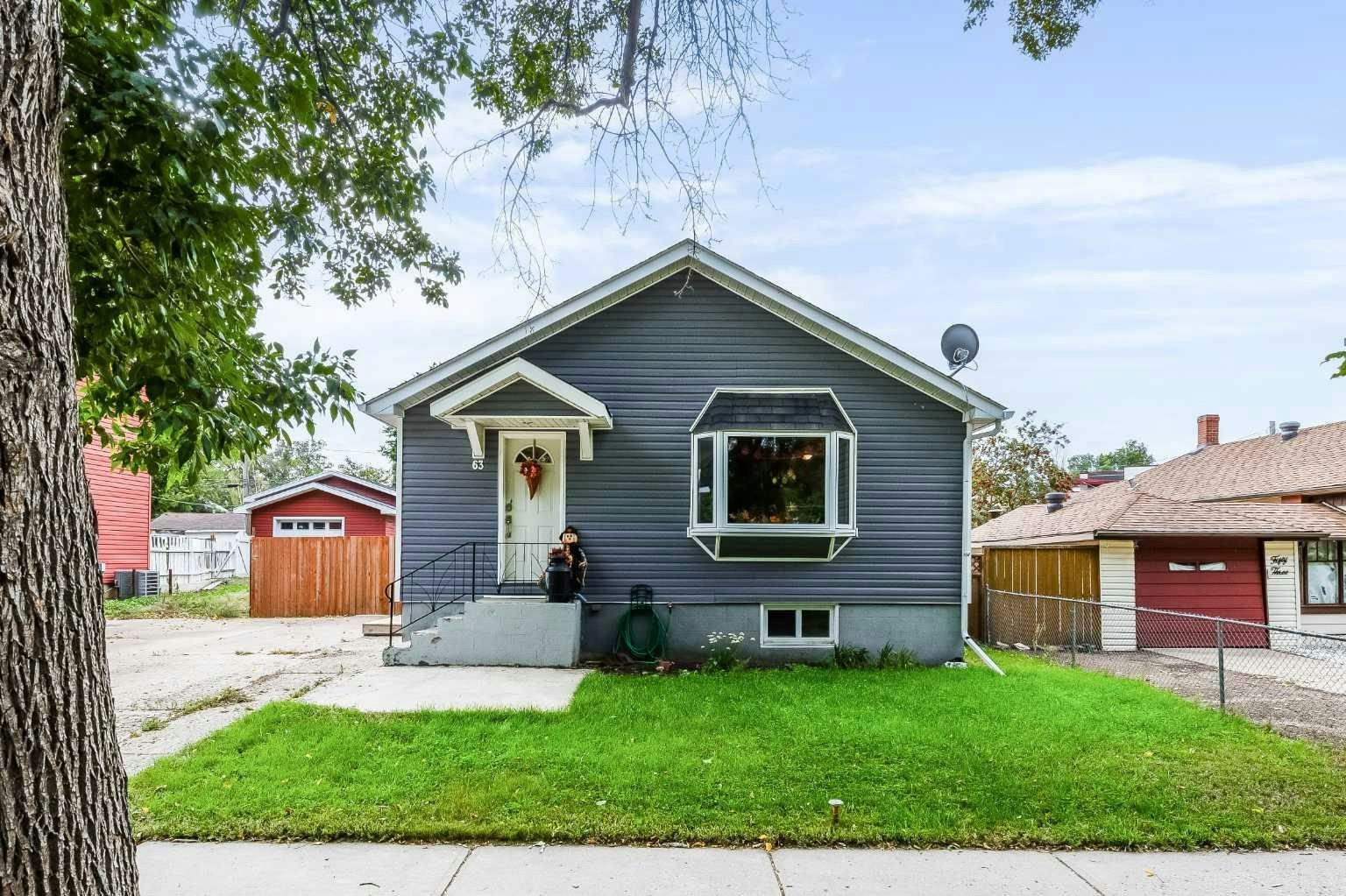63 Aberdeen Street SE, Medicine Hat, AB, T1A 0P8