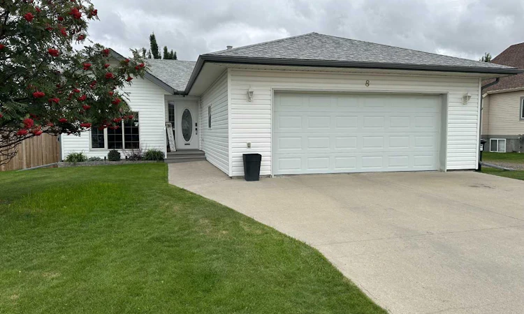 8 Westpoint Drive