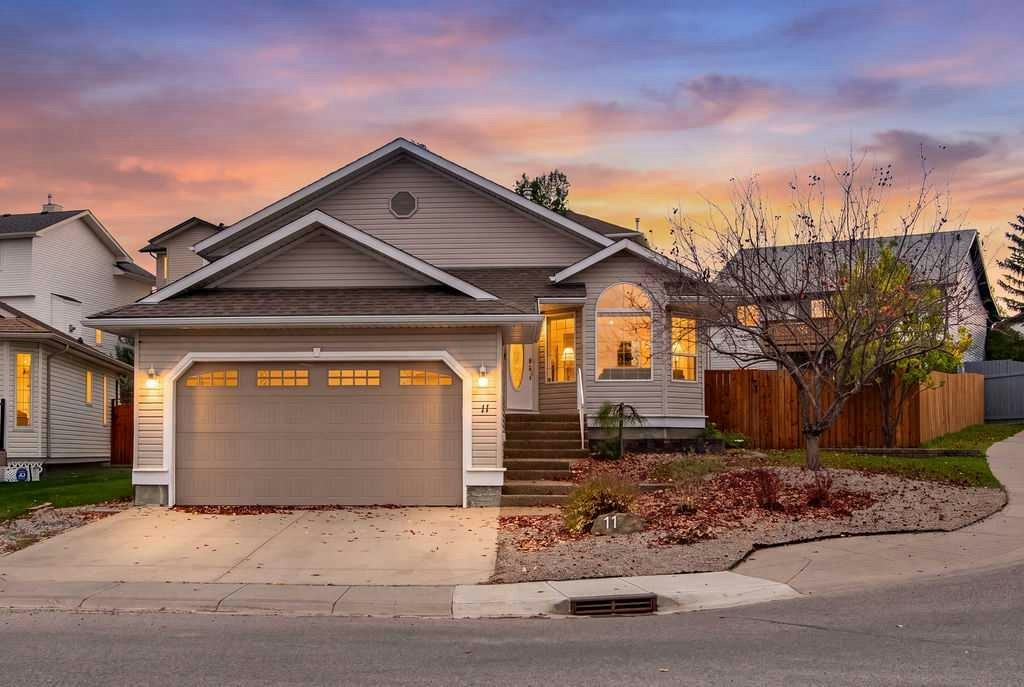 11 Sheep River Gate, Okotoks, AB, T1S 1X2