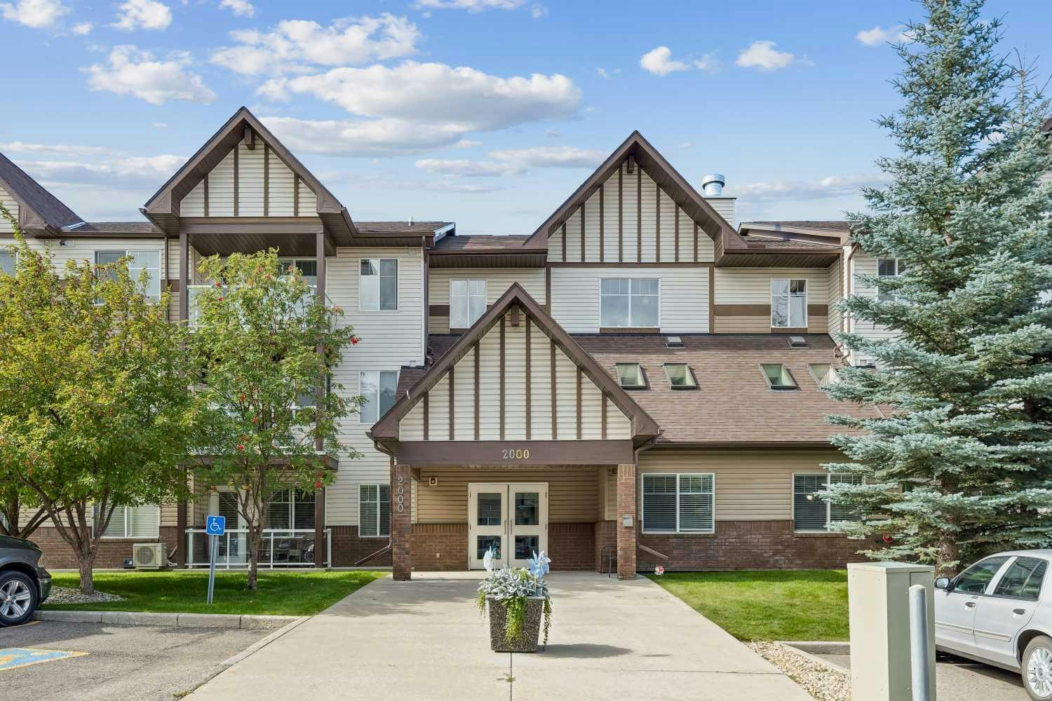 2115-200 Community Way, Okotoks, AB, T1S 2L2