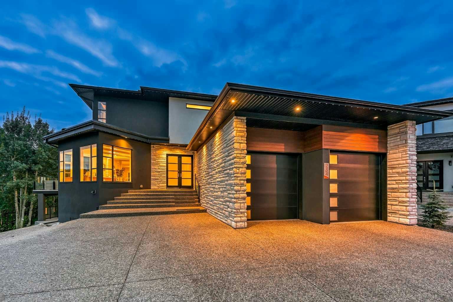 234 Fortress Bay SW, Calgary, AB, T3H 4H2