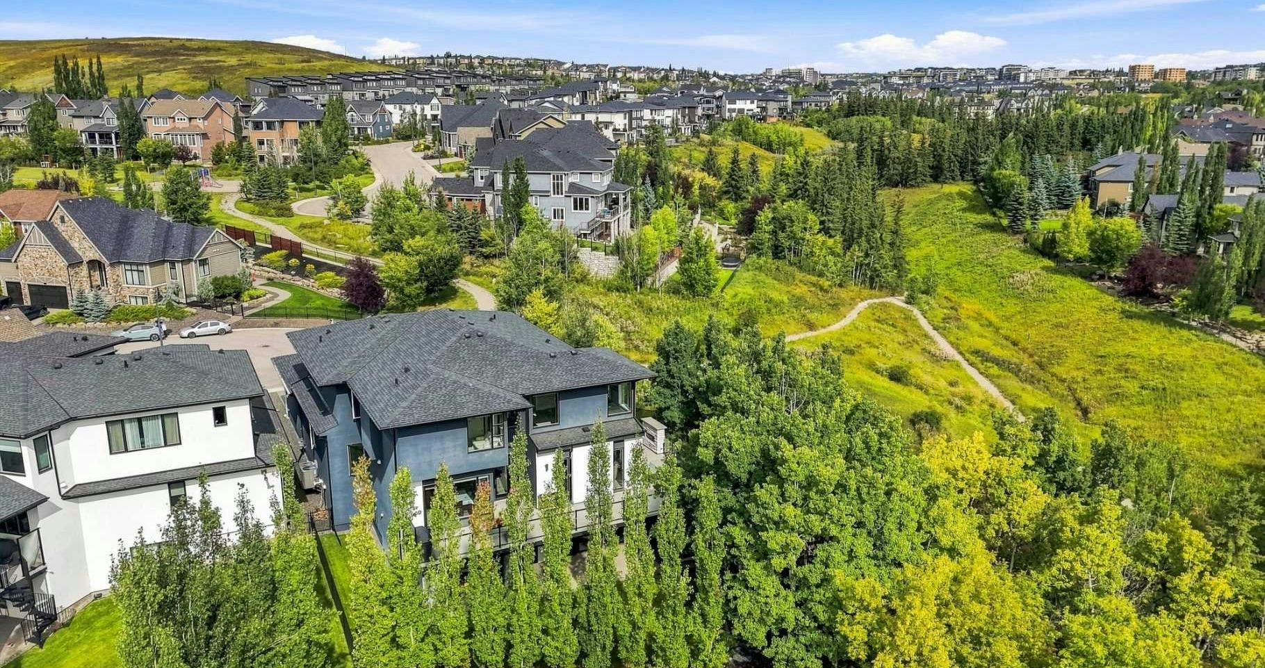 234 Fortress Bay SW, Calgary, AB, T3H 4H2