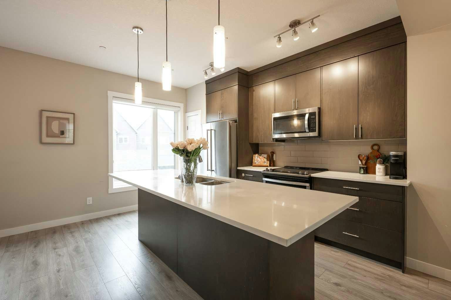 156 Livingston Common NE, Calgary, AB, T3P 1K1