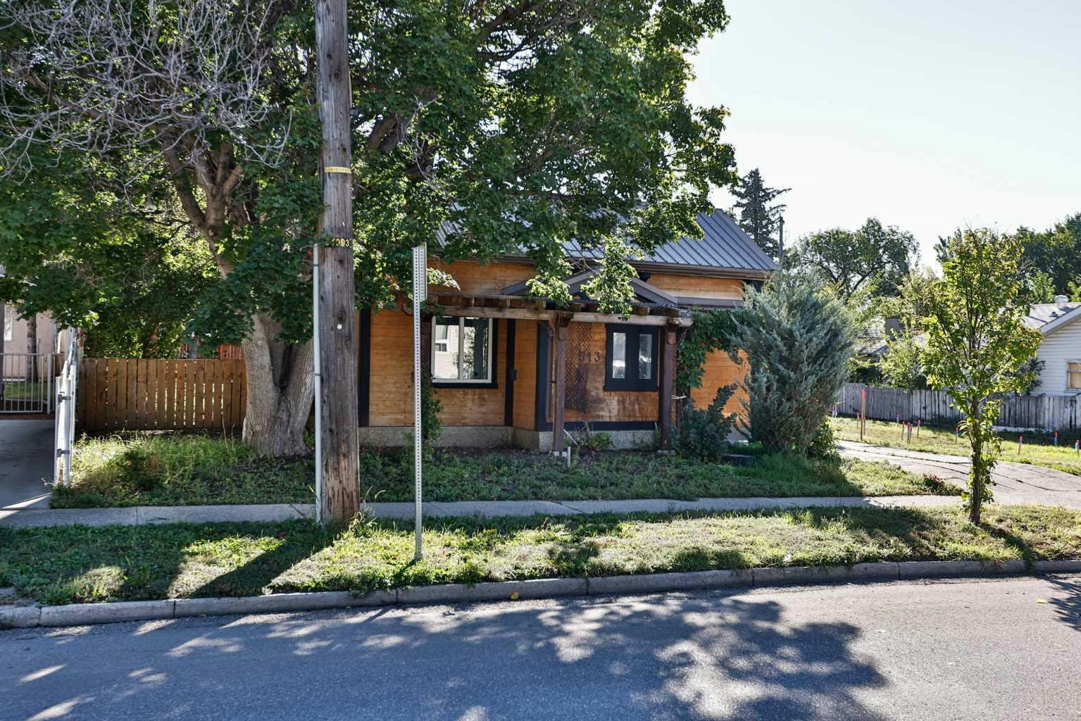 513 19 Street N, Lethbridge, AB, T1H 3K6