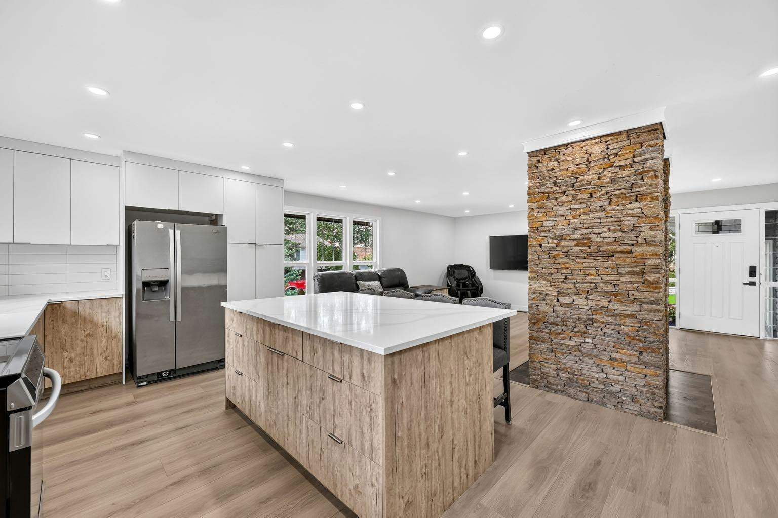 104 Silver Springs Green NW, Calgary, AB, T3B 3Y9
