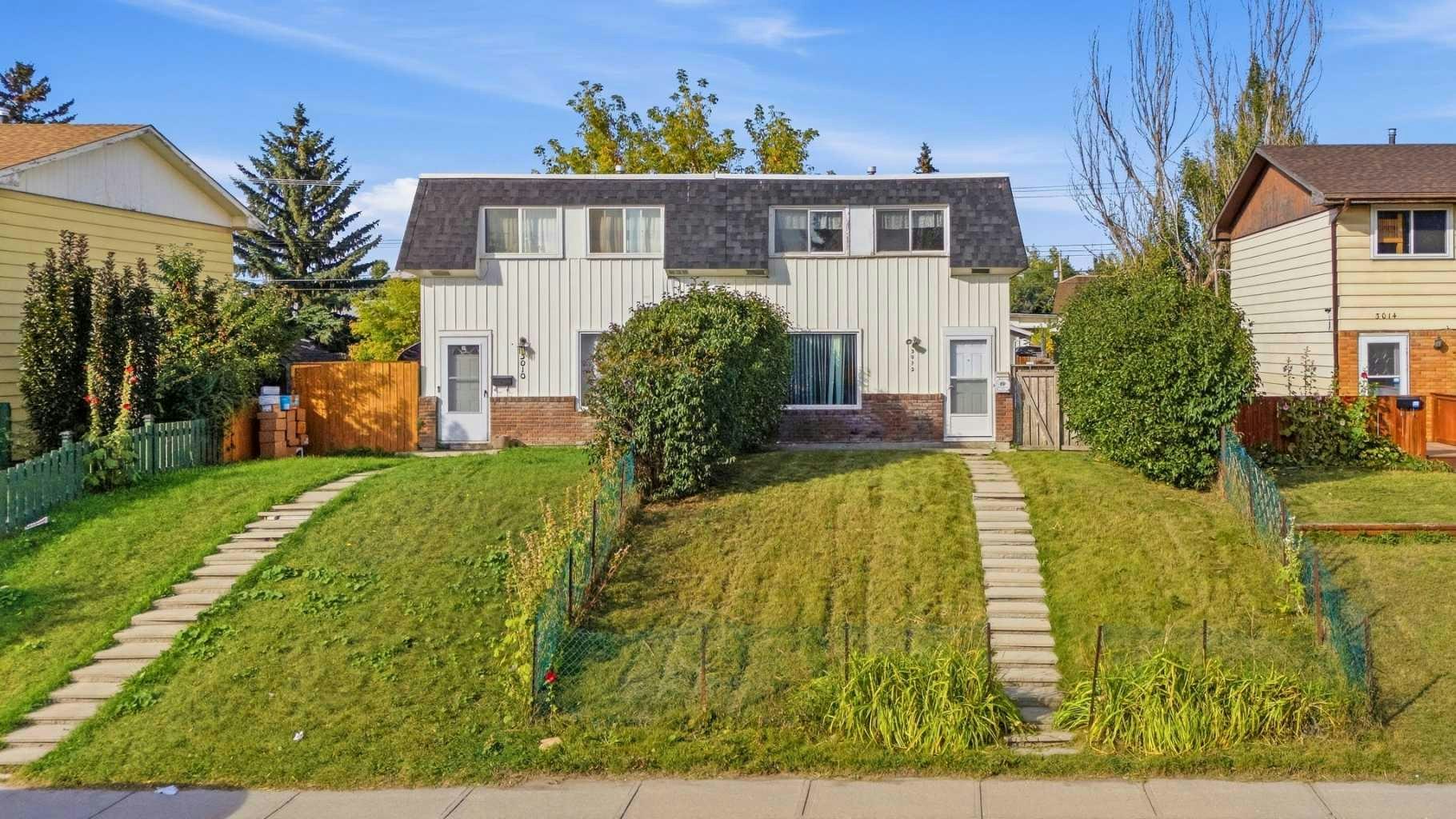 3012 Dover Crescent SE, Calgary, AB, T2B 1V2