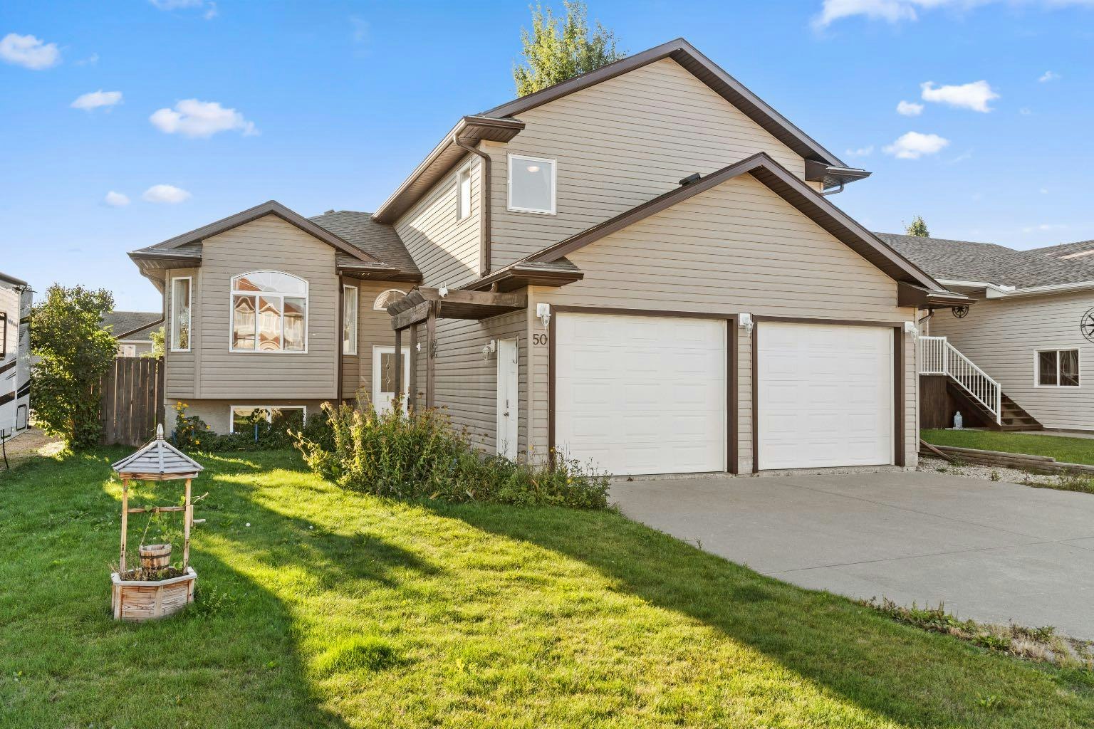 50 Wellwood Drive, Whitecourt, AB, T7S 1T8