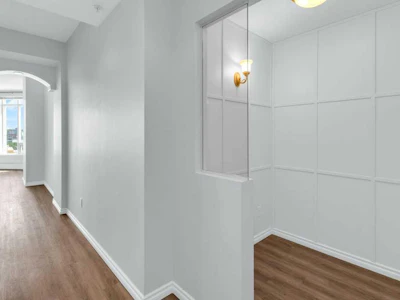 407-1718 14 Avenue NW - 4