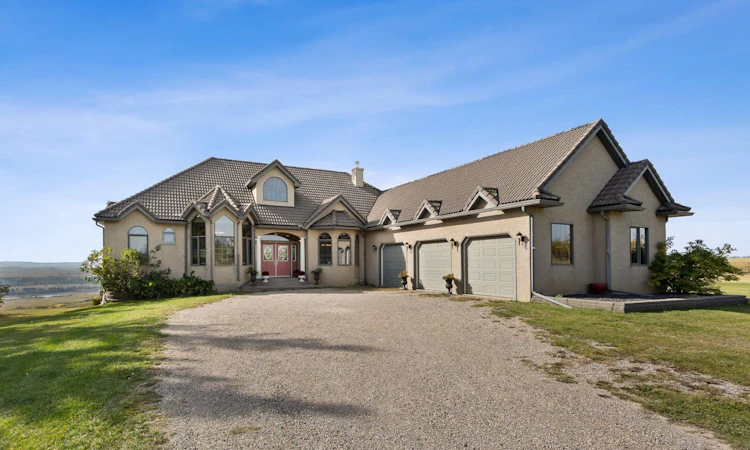 3 Blackwell Bay