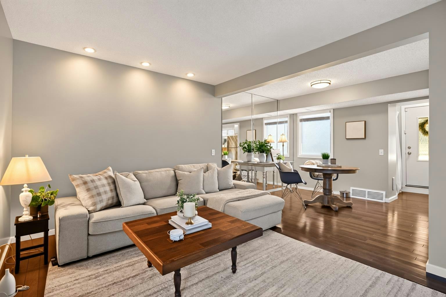 1611-2520 Palliser Drive SW, Calgary, AB, T2V 4S9