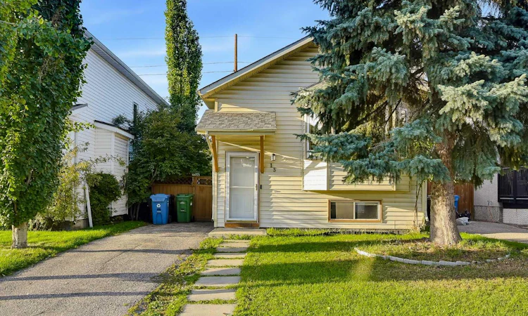 13 Shawglen Court SW