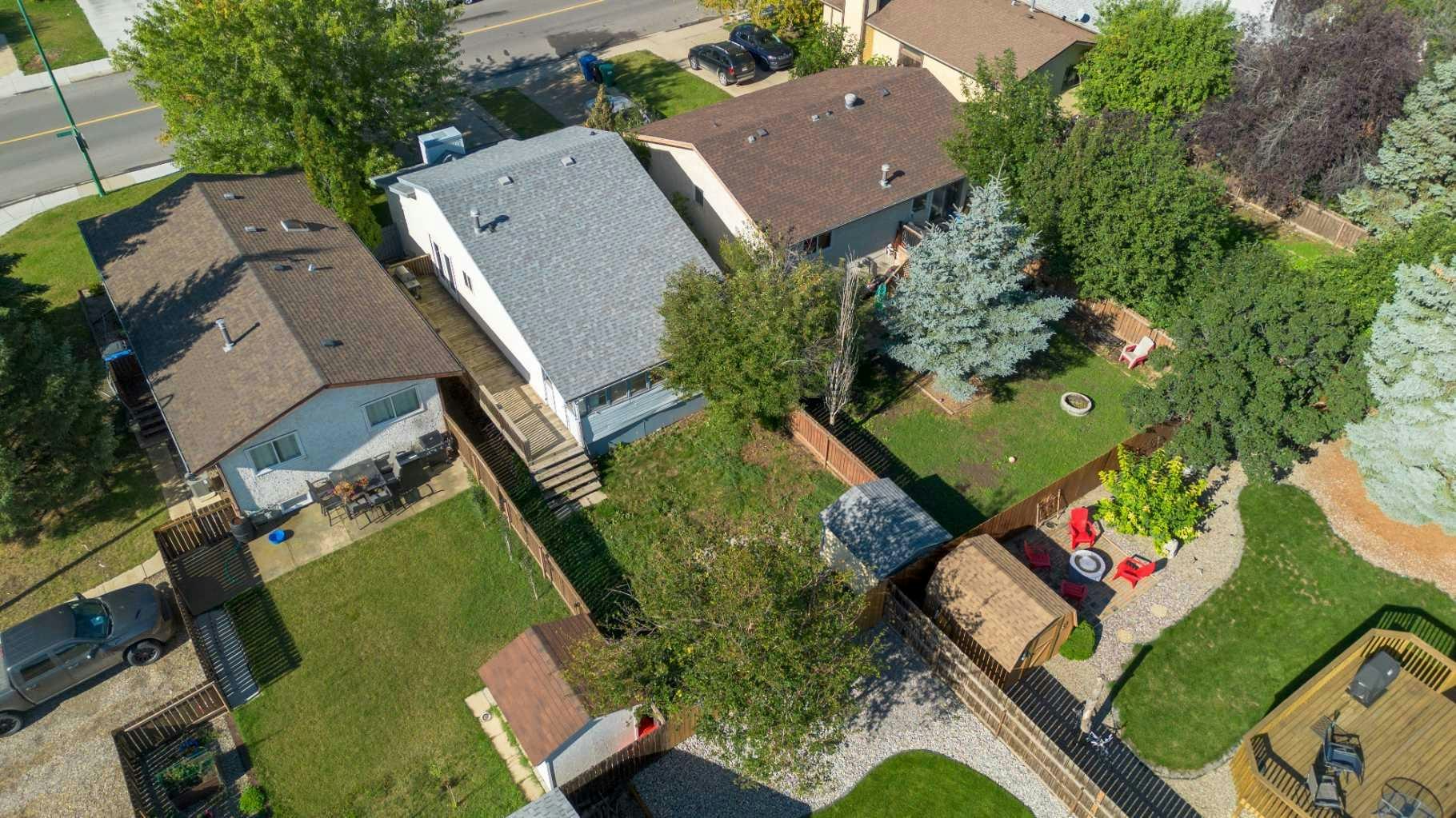119 Red Crow Boulevard W, Lethbridge, AB, T1K 5N2 - 37