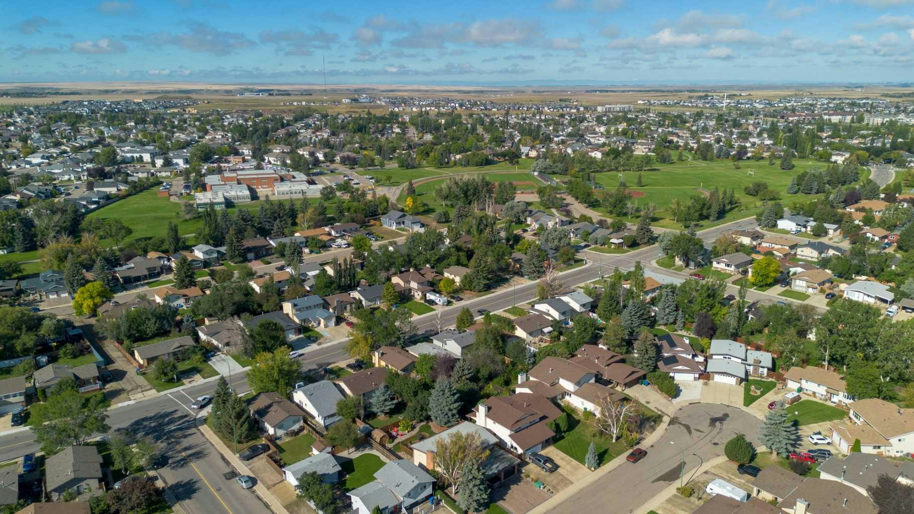 119 Red Crow Boulevard W, Lethbridge, AB, T1K 5N2 - 44