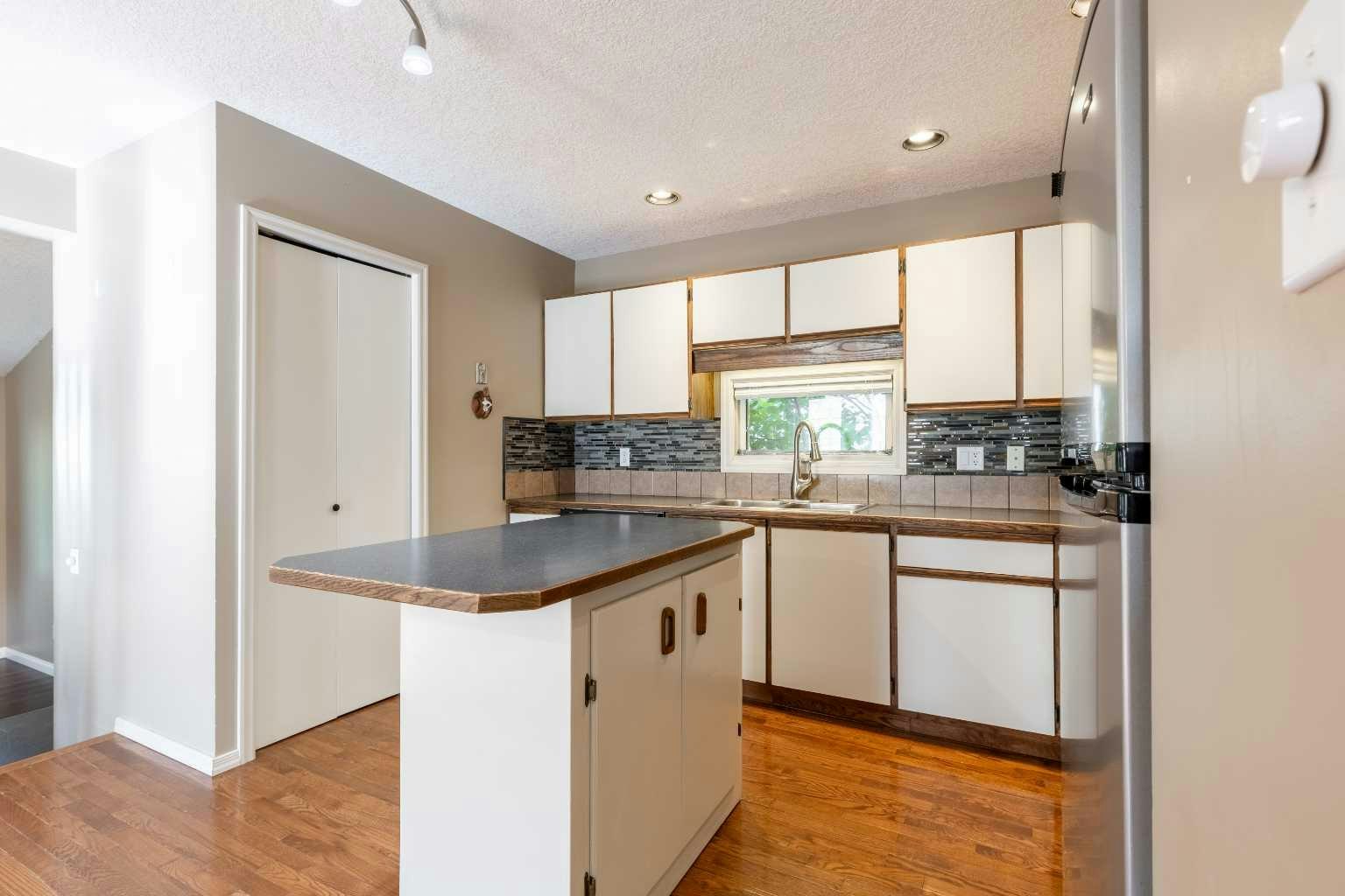 119 Red Crow Boulevard W, Lethbridge, AB, T1K 5N2 - 13