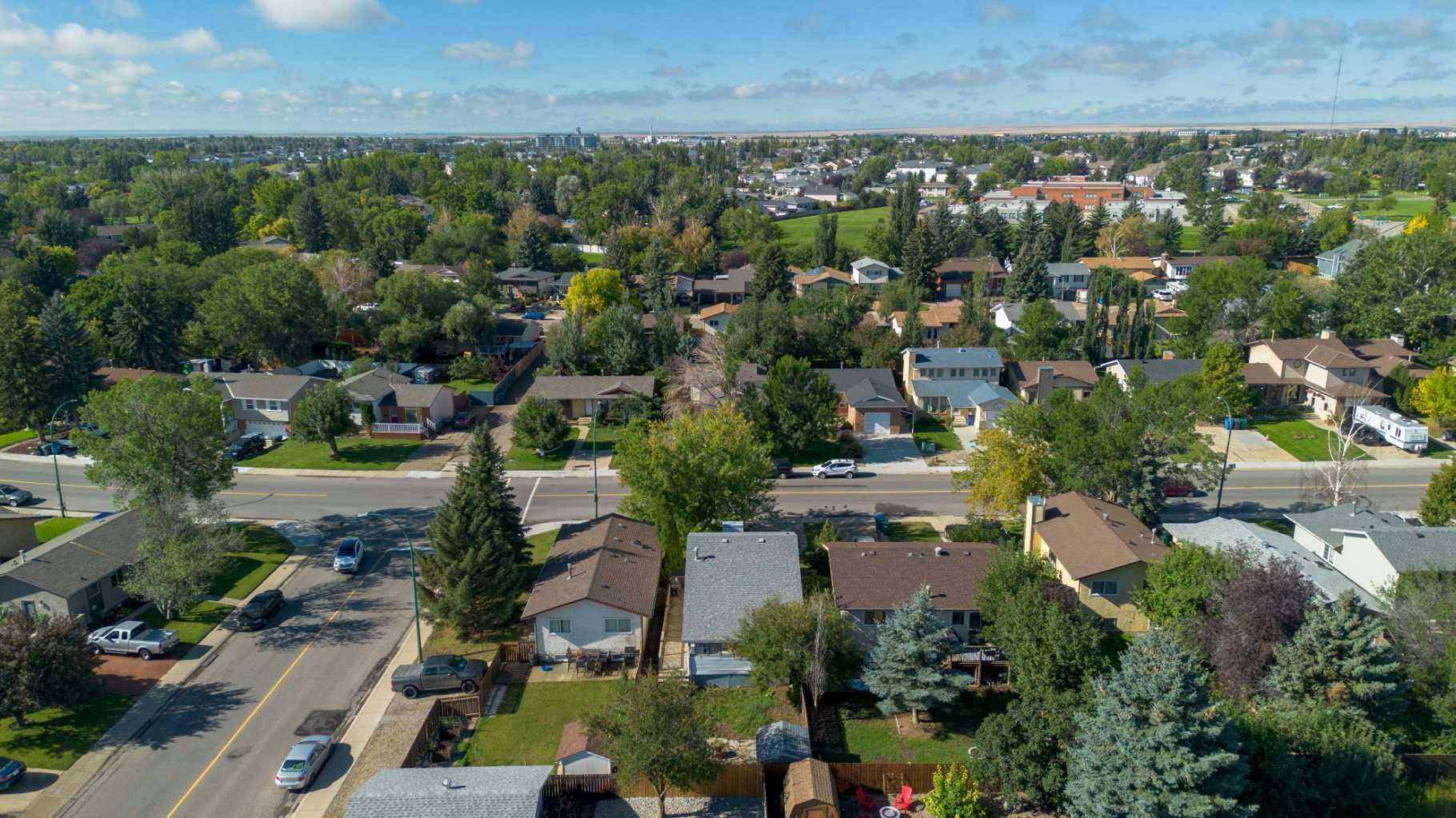 119 Red Crow Boulevard W, Lethbridge, AB, T1K 5N2 - 38