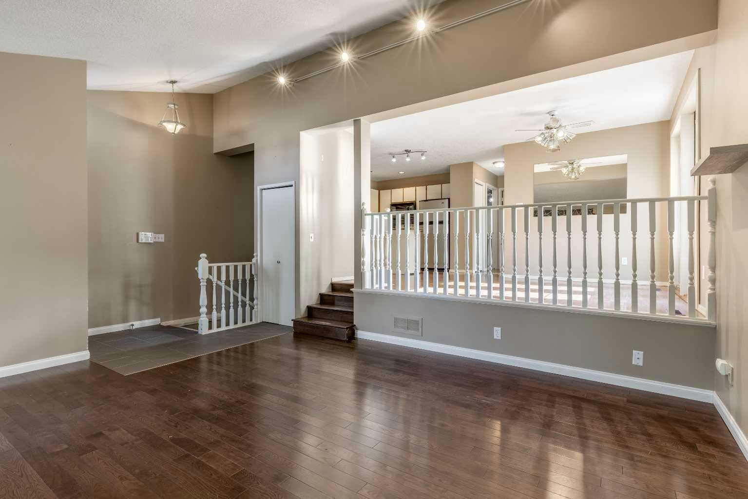 119 Red Crow Boulevard W, Lethbridge, AB, T1K 5N2 - 8