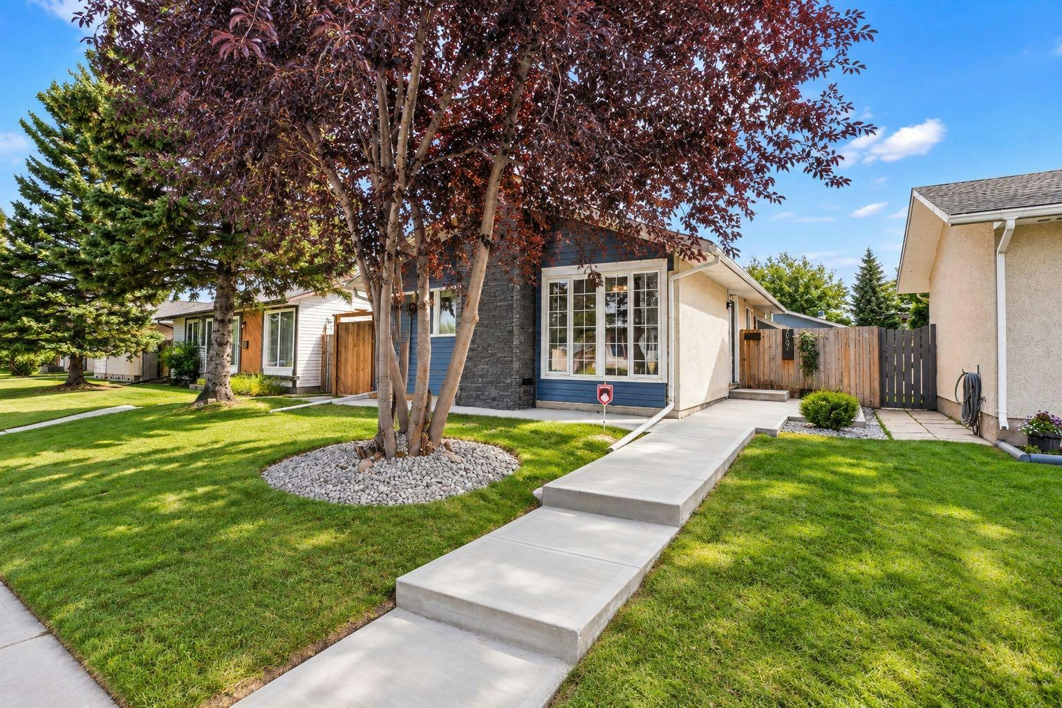 707 Malvern Drive NE, Calgary, AB, T2A 5P9