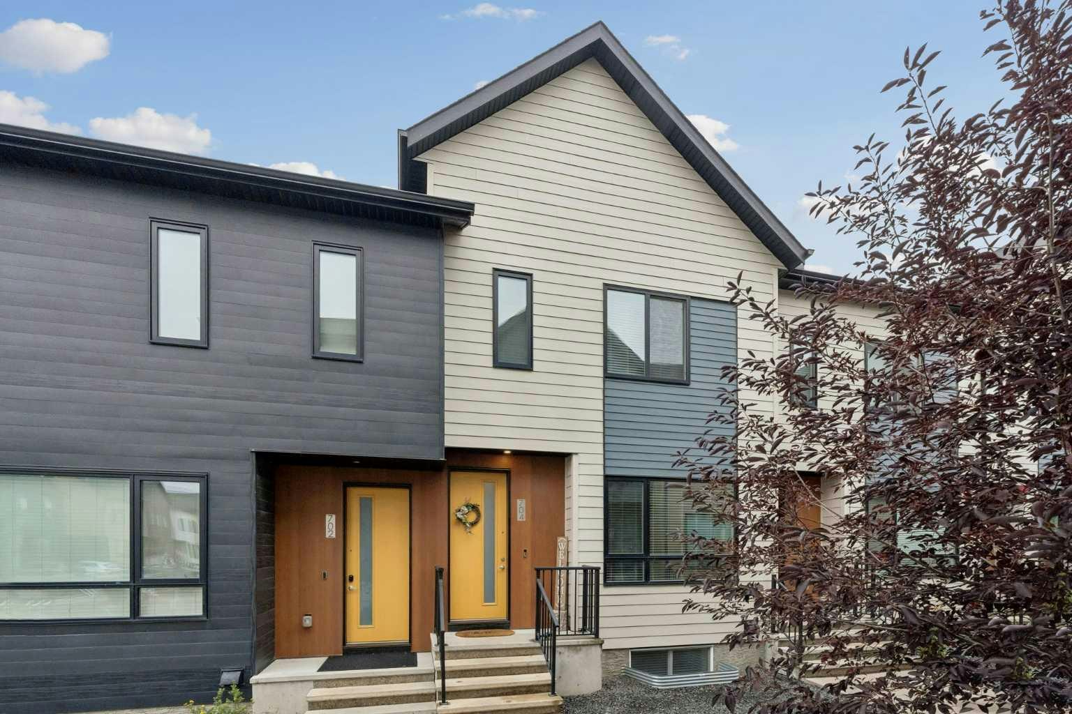 704 Redstone Crescent NE, Calgary, AB, T3N 1M3