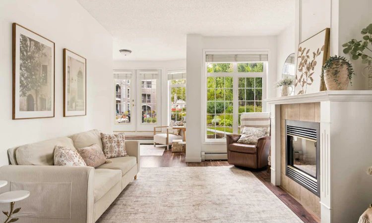 142-5201 Dalhousie Drive NW