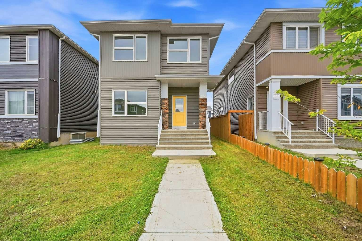 234 Chelsea Heath, Chestermere, AB, T1X 2N5