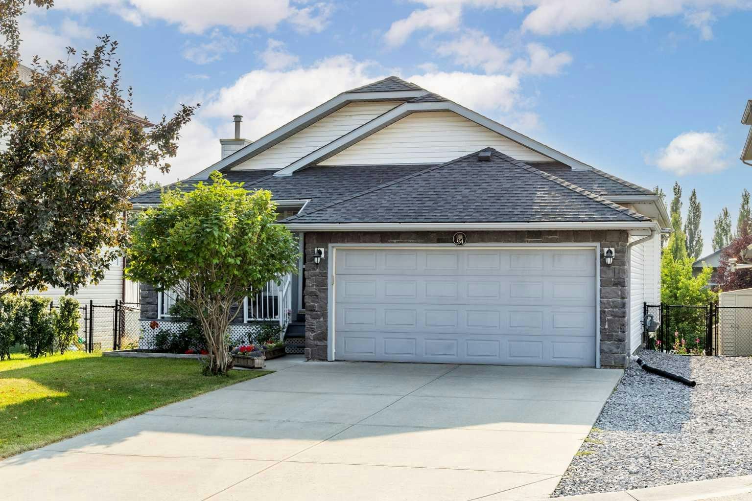 354 West Creek Springs, Chestermere, AB, T1X 1R7