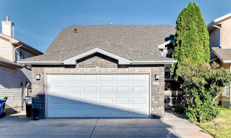 184 Douglas Ridge Green SE