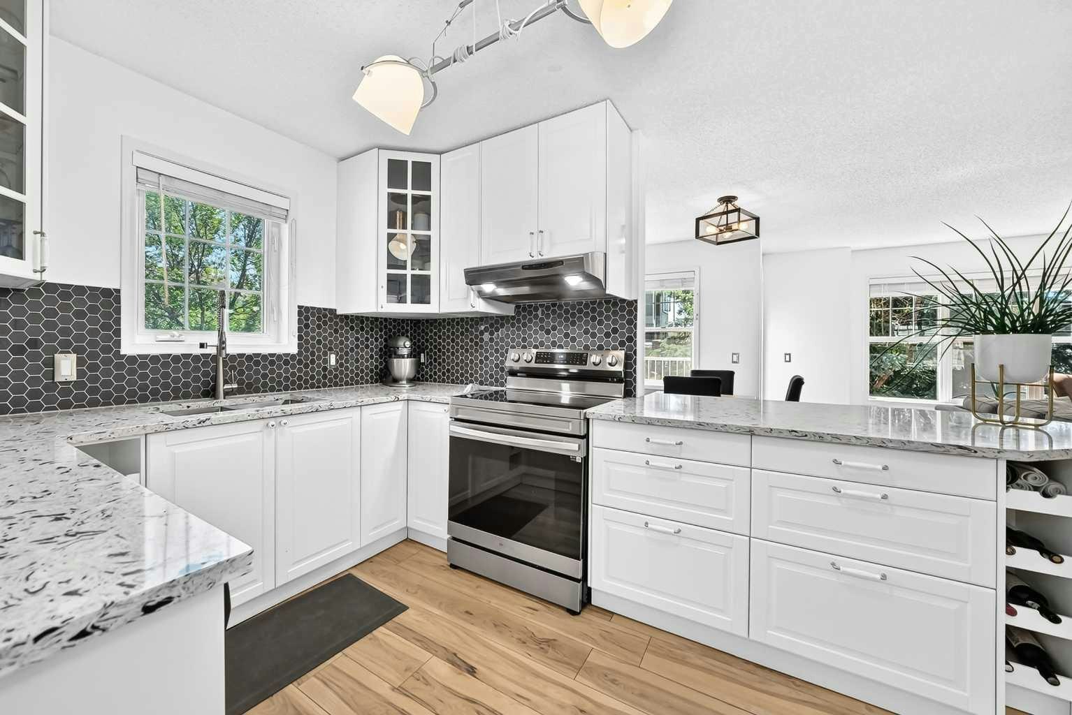 2906-7171 Coach Hill Road SW, Calgary, AB, T3H 3R7