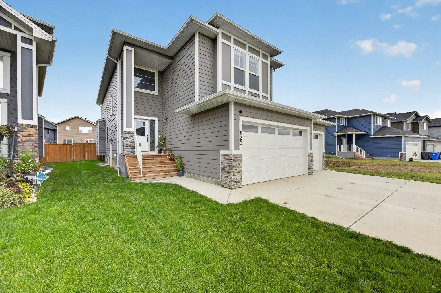 822 Mandalay Boulevard, Carstairs, AB, T0M 0N0