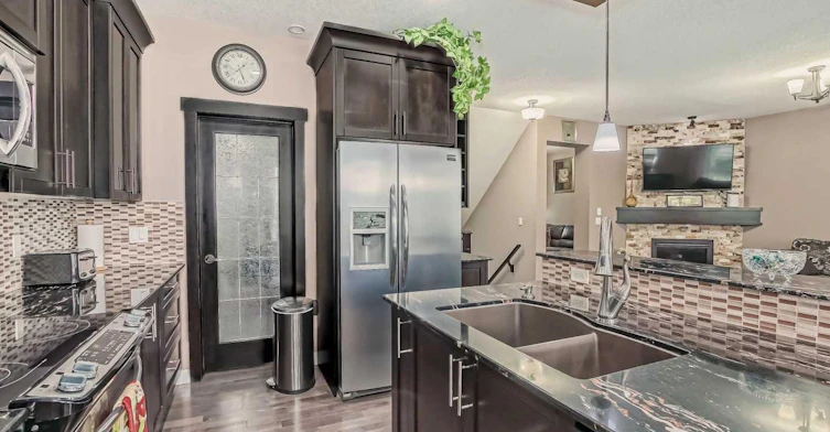 1540 Panatella Boulevard NW, Calgary, AB, T3K 0W3 - 4