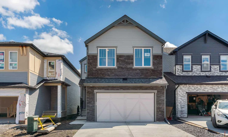 108 Creekview Manor SW