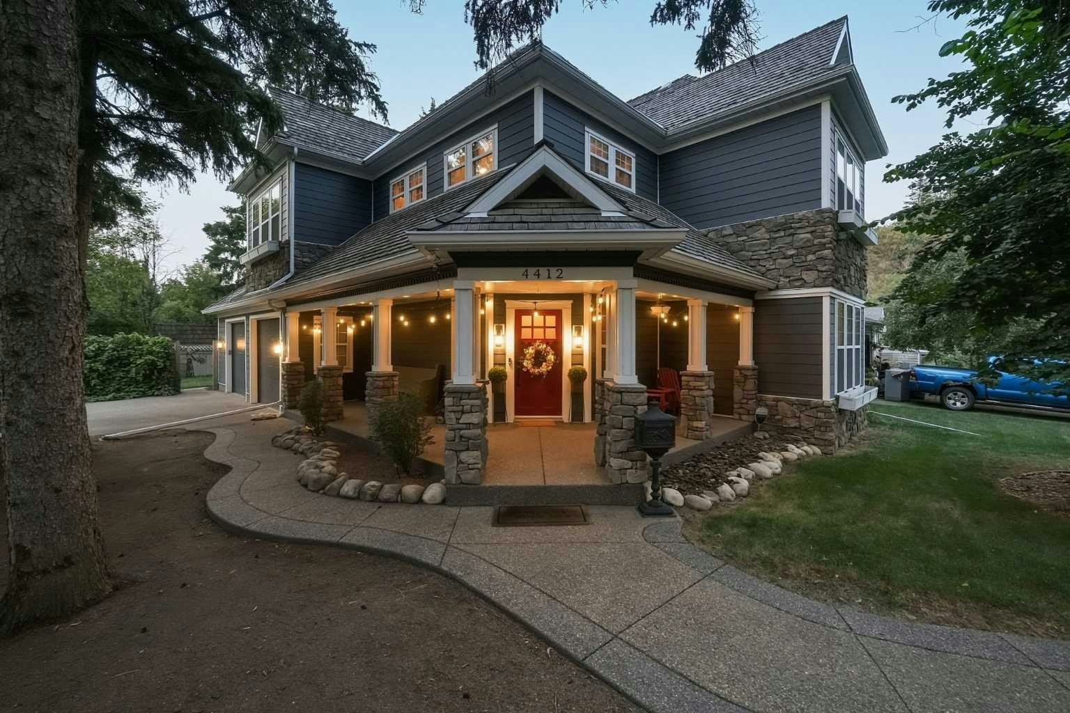 4412 51 Street, Red Deer, AB, T4N 2A2