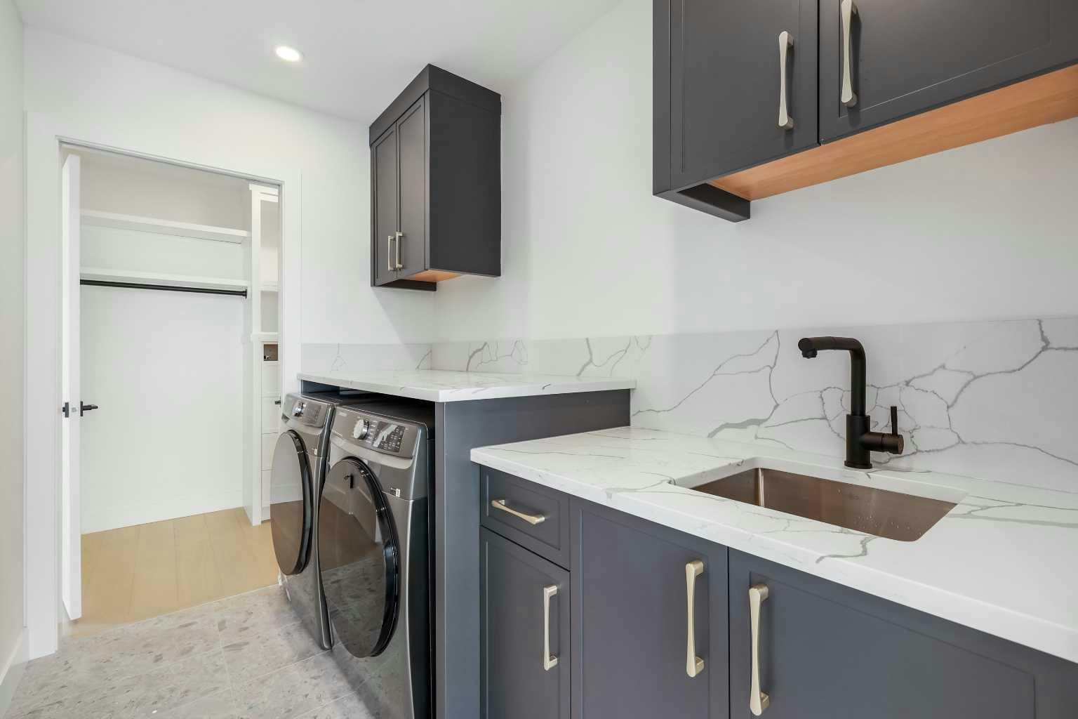 1516 22 Avenue SW, Calgary, AB, T2T 0R5 - 23