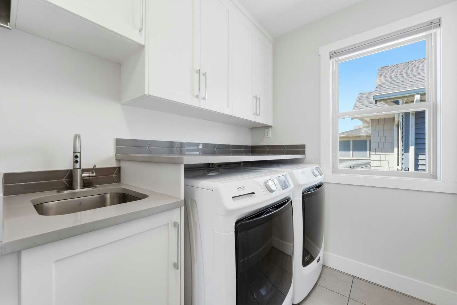 129 Kingsbury Close SE, Airdrie, AB, T4A 0R4 - 33