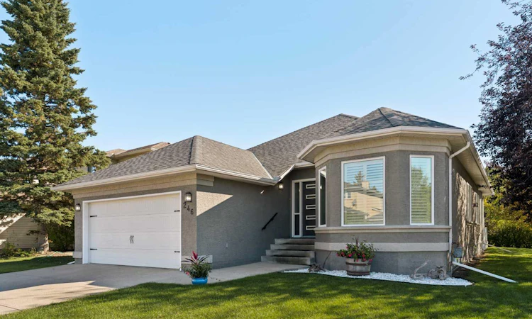 246 Woodpark Green SW