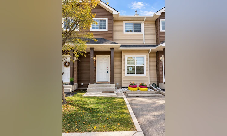 204-111 Tarawood Lane NE