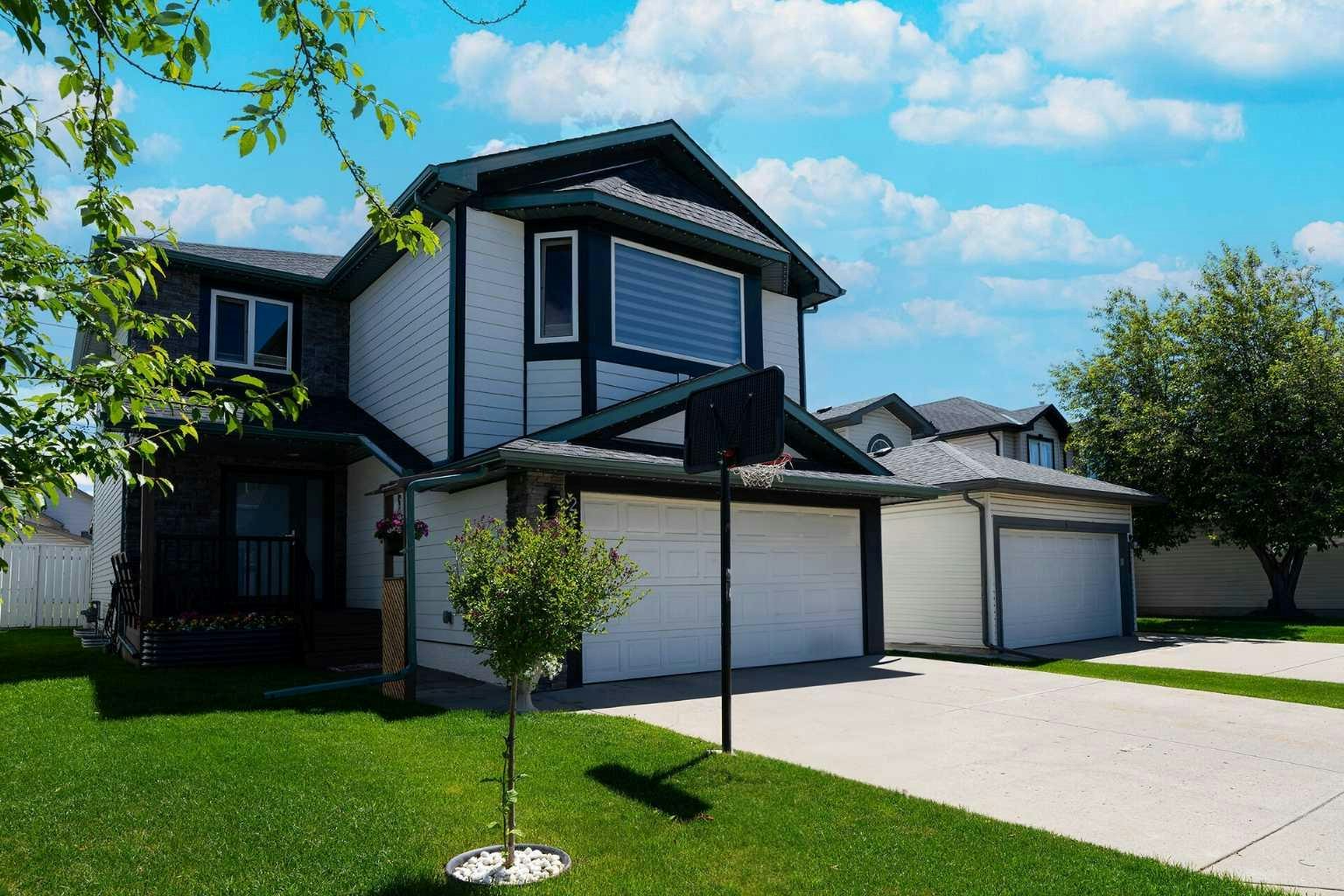 270 Somerside Park SW, Calgary, AB, T2Y 3G5