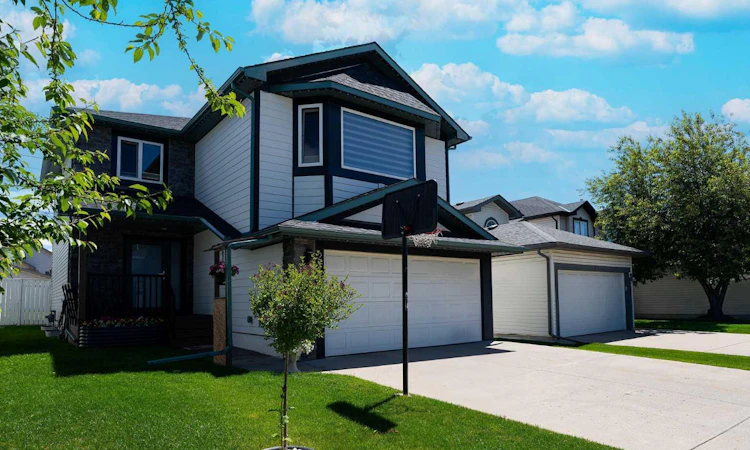 270 Somerside Park SW