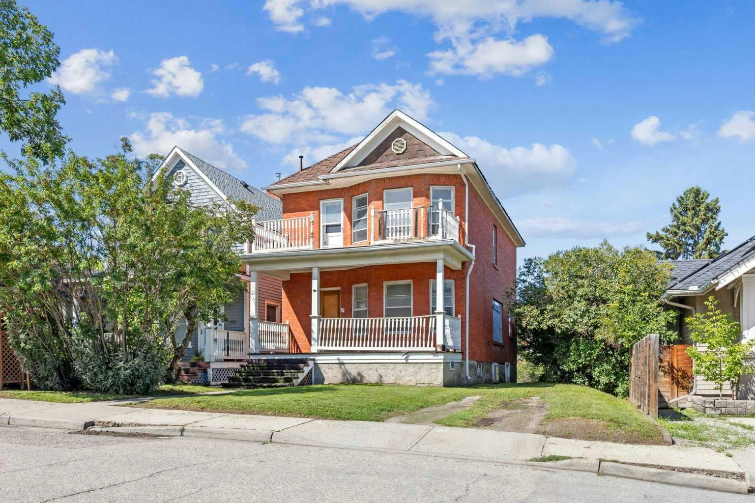 1823 18a Street SW, Calgary, AB, T2T 4W1