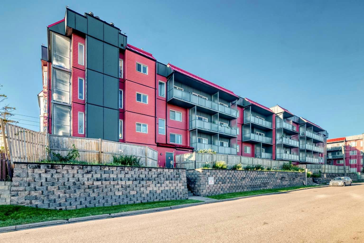 110-335 Garry Crescent NE, Calgary, AB, T2K 5X1