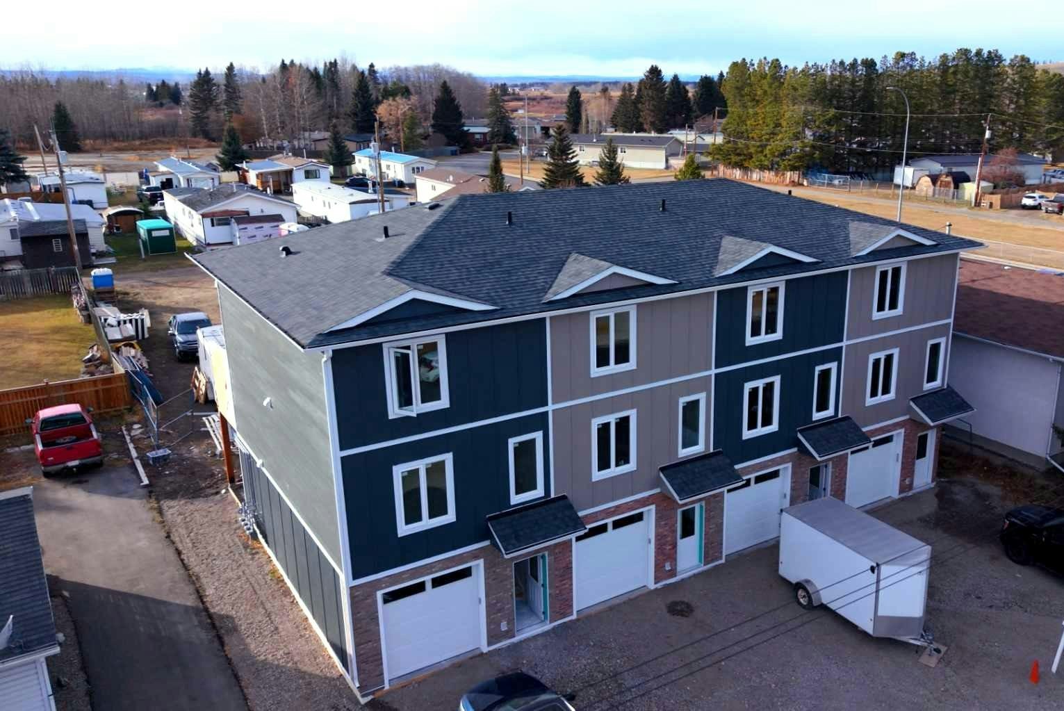 3-106 4 Street NW, Sundre, AB, T0M 1X0